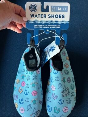 Life Is Good Water Shoes in Aqua w/ Beach Motif-quick dry, grip, stretch…FUN🌴